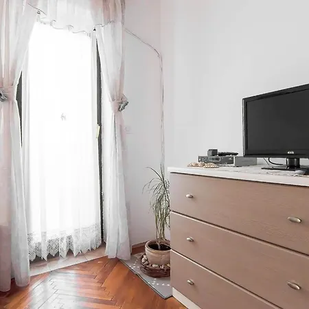 Marija 995 아파트 *