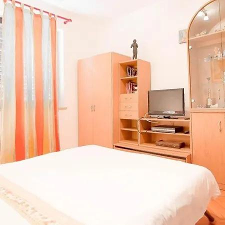 Marija 995 Apartment